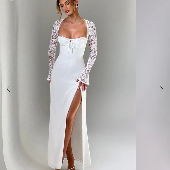 White Lace Floor-Length Wedding Gown with Long Sleeves - Picture 3 of 4